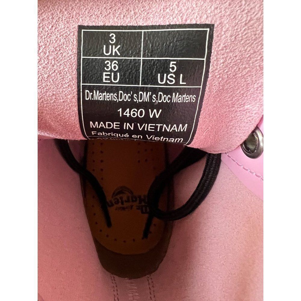 NEW Dr. Martens 1460 Pale Pink Patent Leather Lace Up Boots - Picture 13 of 13